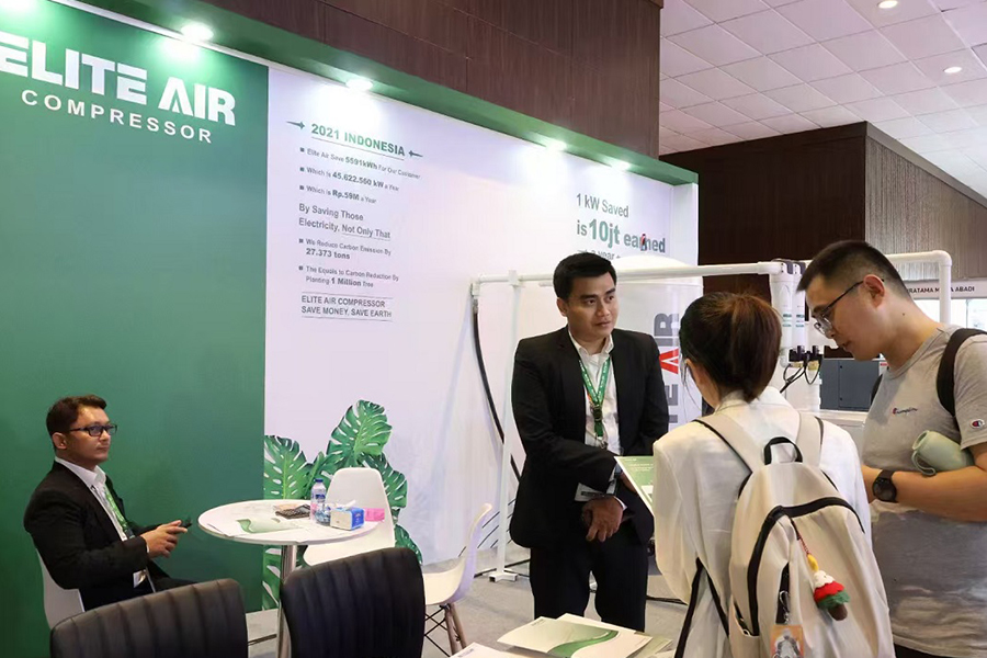 Jiangsu Luoming külkereskedelmi üzletvezető meglátogatta a gyártási indonéz kiállítást